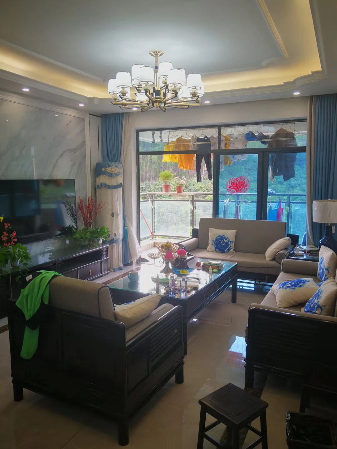 光明村委統建樓