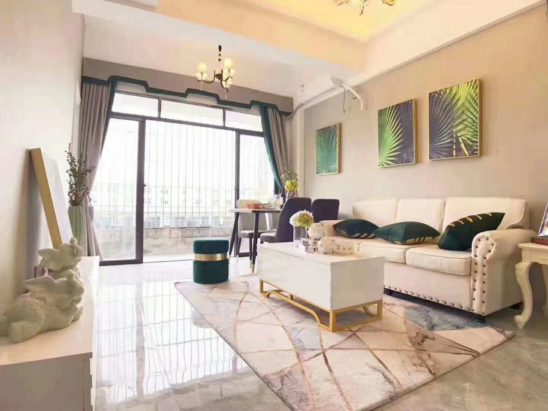 鷺湖花園二期小兩房46.8萬(wàn)/套起