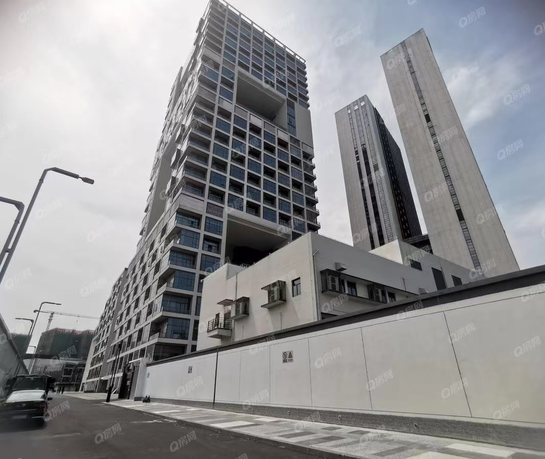 國際藝展中心設(shè)計(jì)SOHO-均價(jià)55元/平