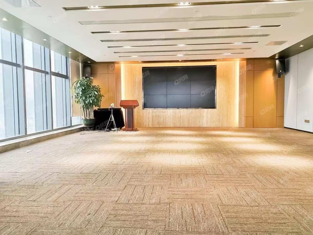 NEO企業大道，綠景廣場均價-255元/平