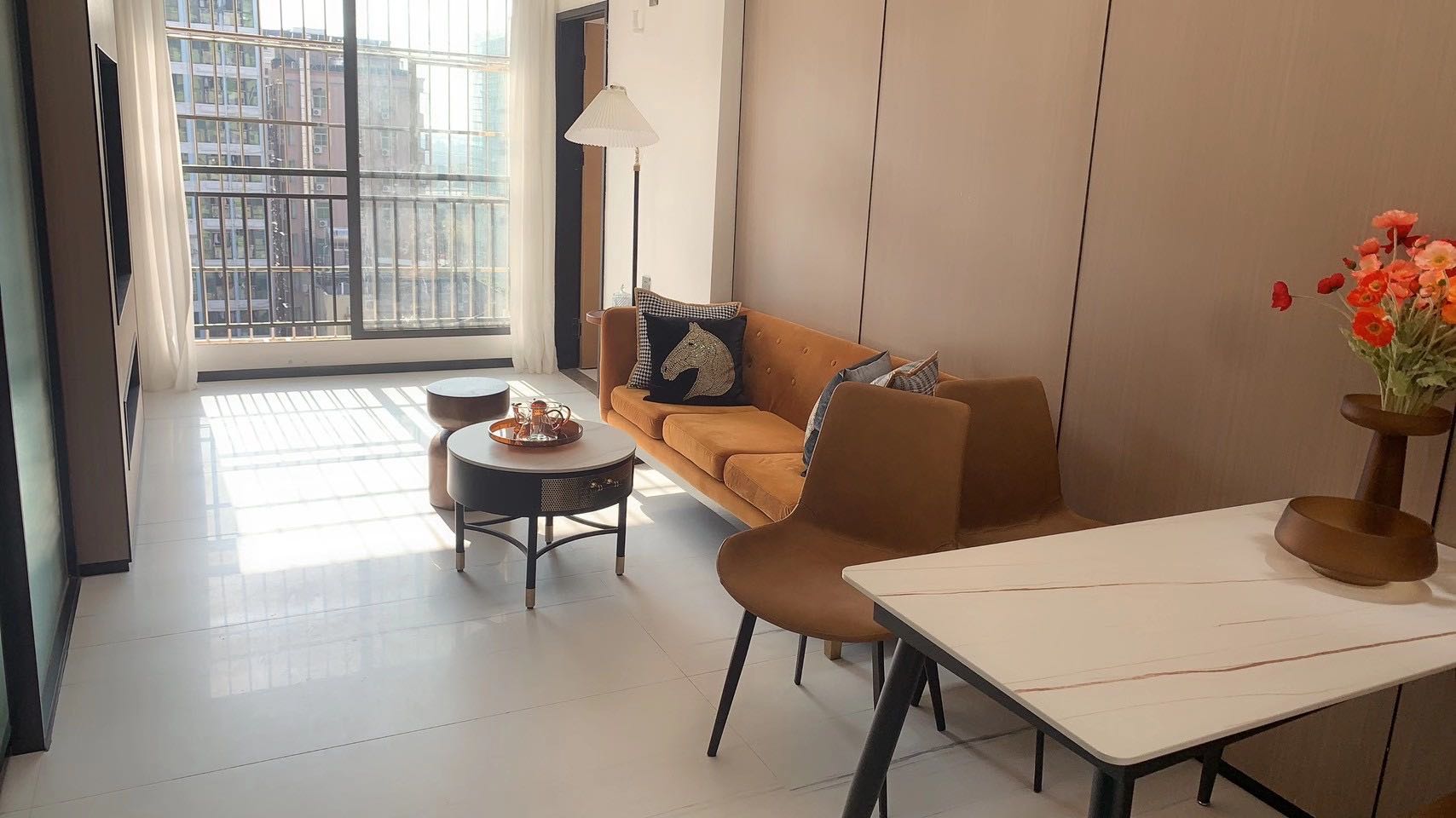 <濱海花園>-均價9.3萬/平