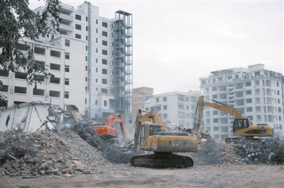 開發(fā)商主導的城市更新補償?shù)氖羌t本房產(chǎn)證