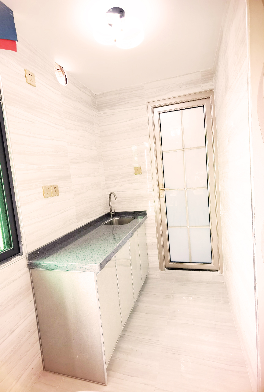 深圳石巖小產權房|上屋世紀.御景苑  33.8萬/套上屋北站，官